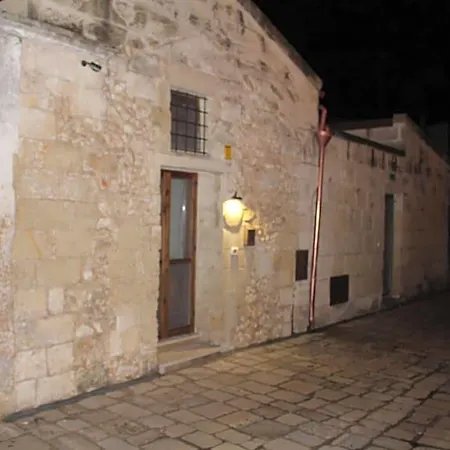 Antica Dimora Del Salento Bed & Breakfast